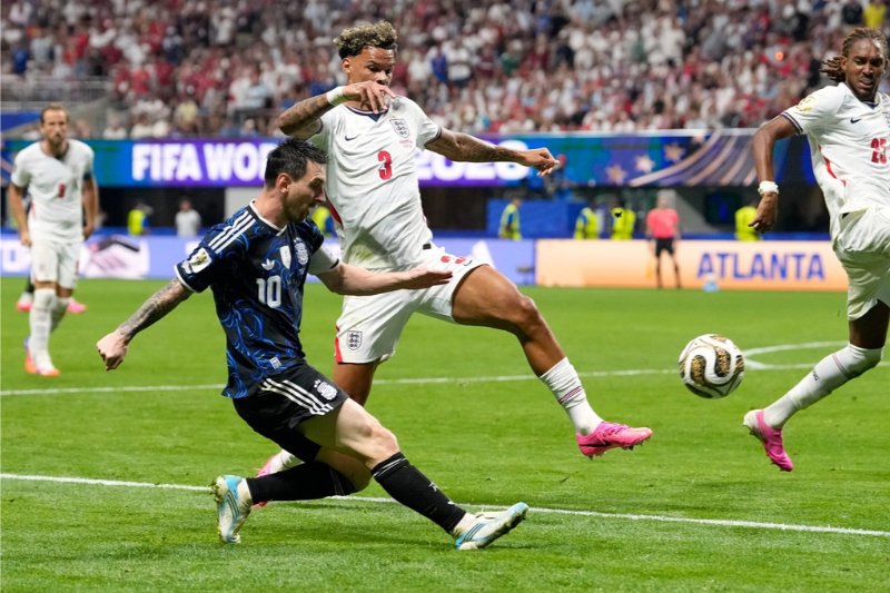 Argentina phạm lỗi nhiều nhất trước chung kết